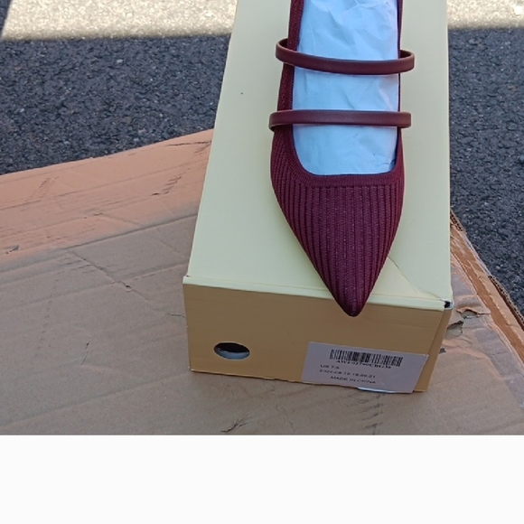 Chic Burgundy Block Heel Mules by River Island - Picture 2 of 2